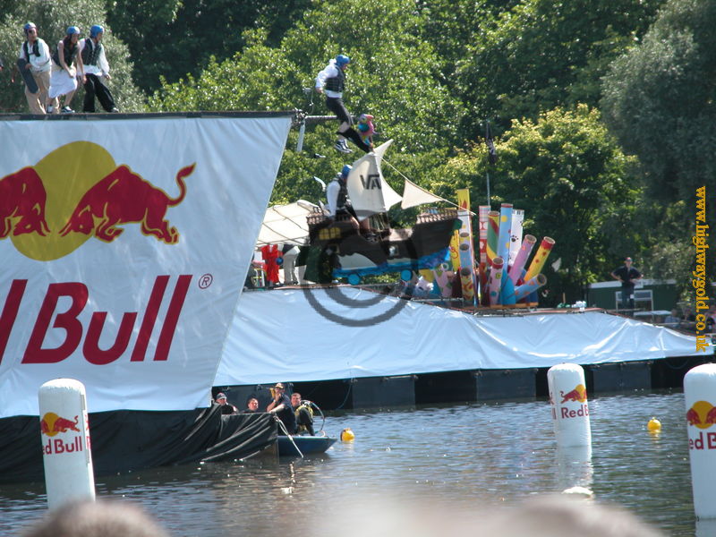 Redbull Flugtag 2003