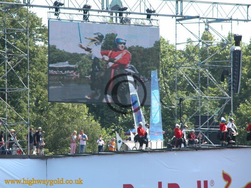 Redbull Flugtag 2003