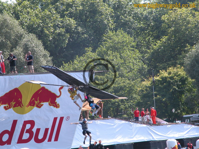 Redbull Flugtag 2003