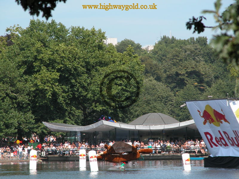 Redbull Flugtag 2003