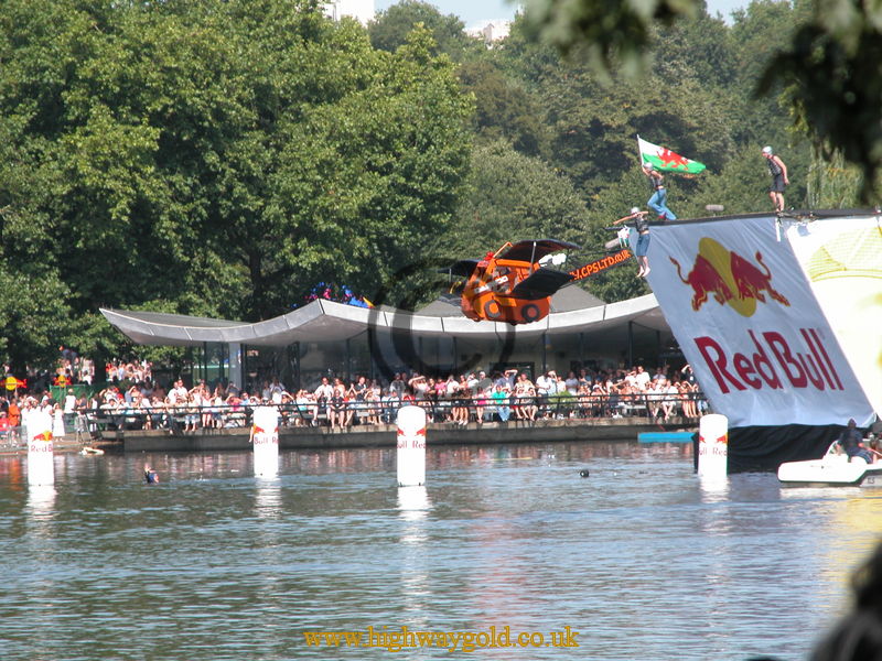 Redbull Flugtag 2003
