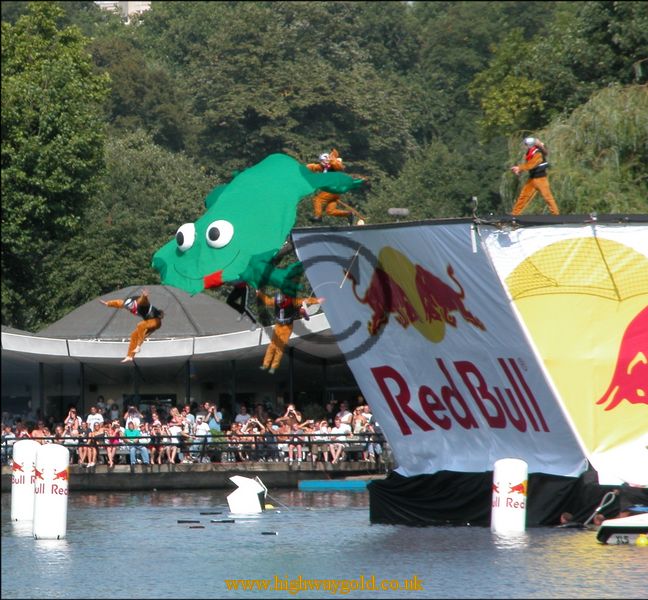 Redbull Flugtag 2003