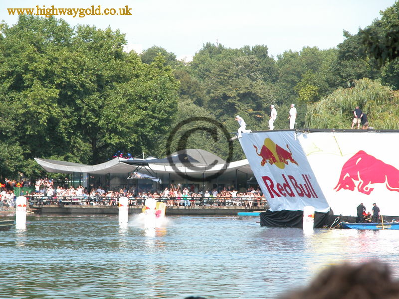 Redbull Flugtag 2003
