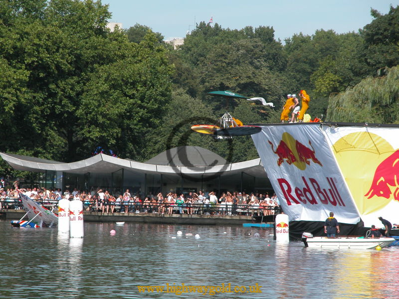 Redbull Flugtag 2003