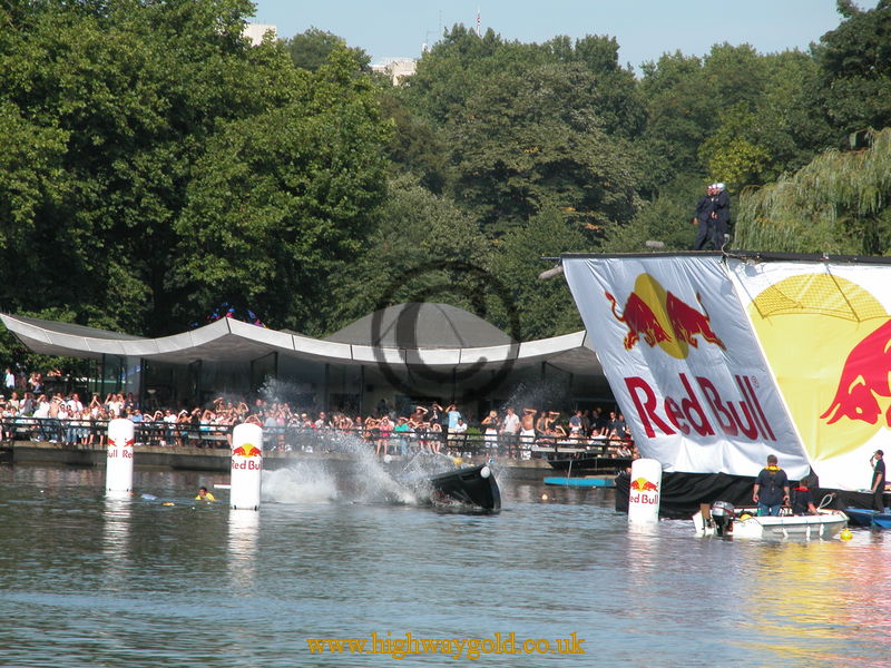 Redbull Flugtag 2003