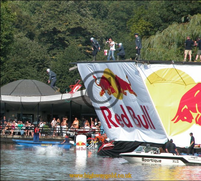 Redbull Flugtag 2003