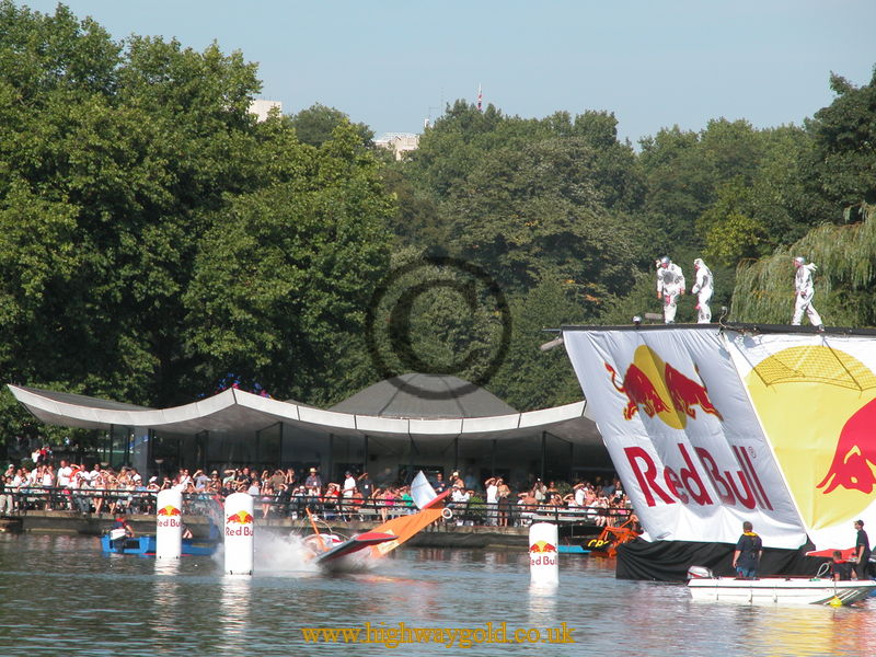 Redbull Flugtag 2003
