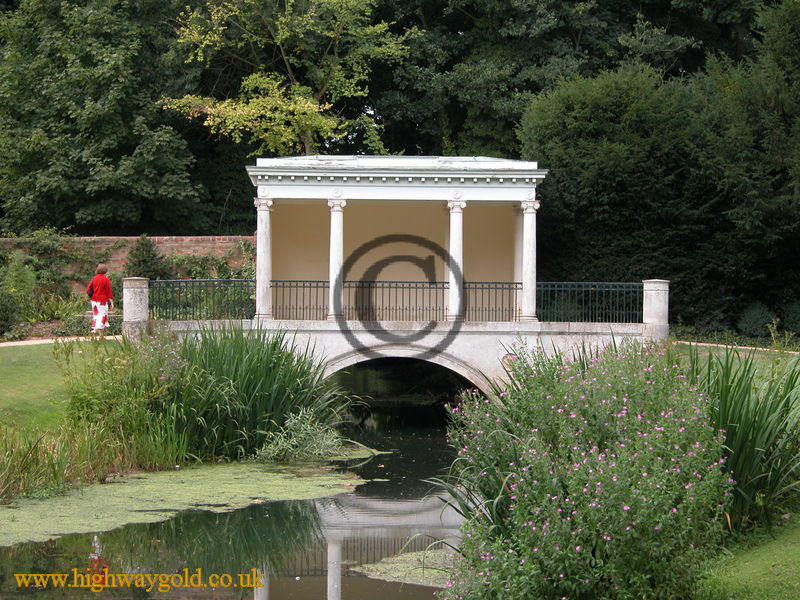 Tea House Bridge