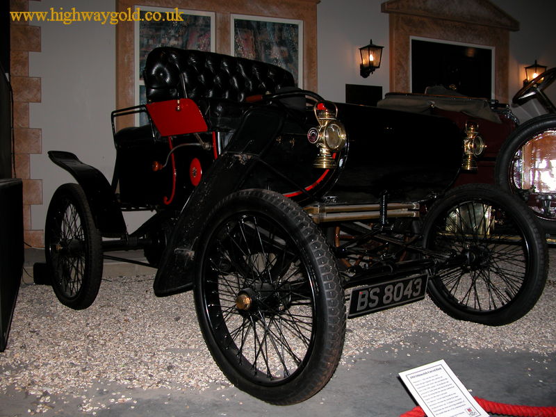 1903 Oldsmobile Curved Dash