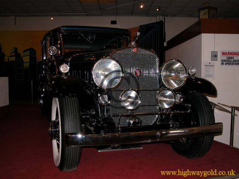 Madame x Imperial Cabriolet