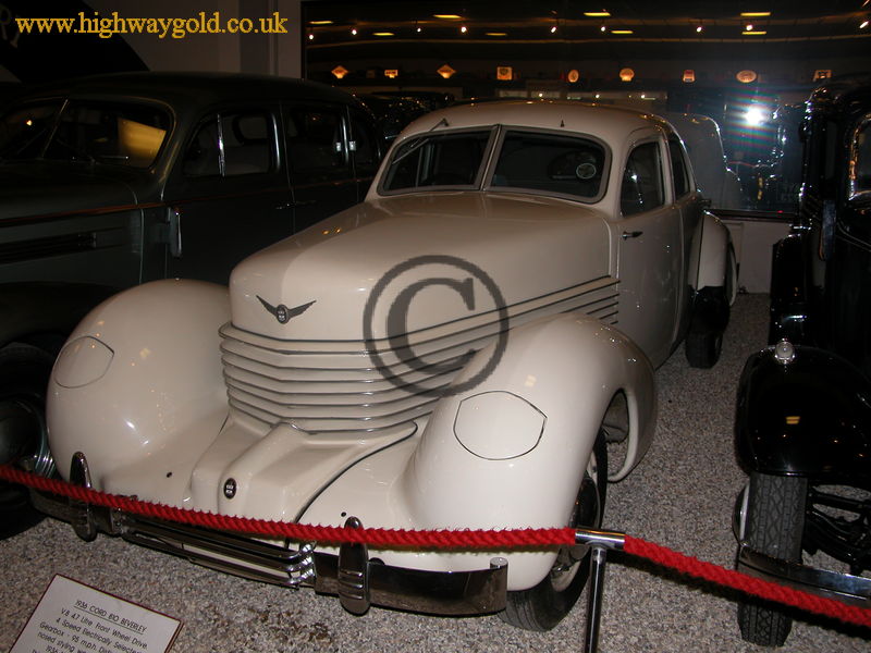 1936 Cord 810 Beverley