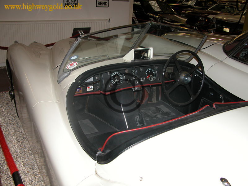 1951 Jaguar XK120 DHC