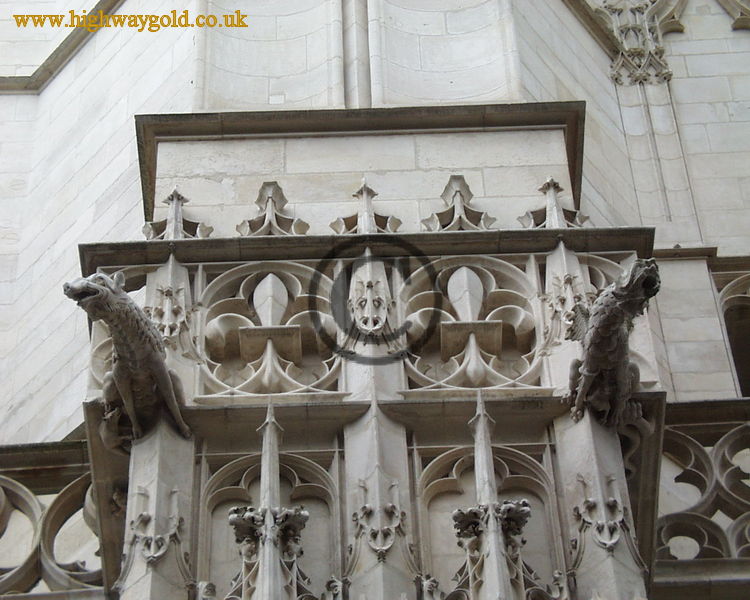 Cathedrale St Pierre et St Paul