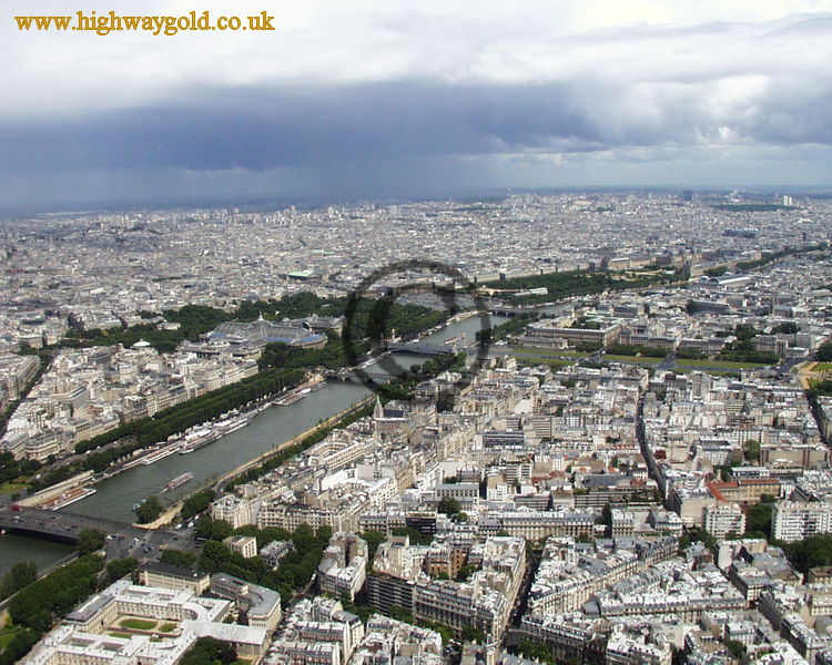 View across the city of Paris