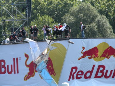 Redbull Flugtag 2003