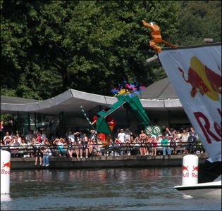 Redbull Flugtag 2003