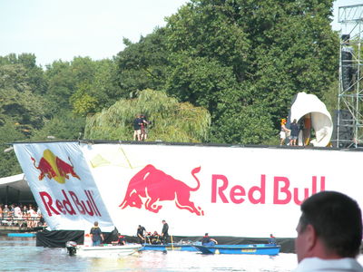 Redbull Flugtag 2003
