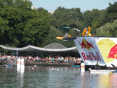 Redbull Flugtag 2003