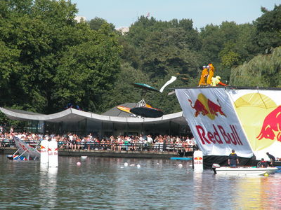 Redbull Flugtag 2003