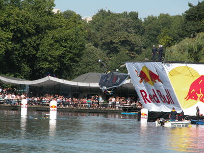 Redbull Flugtag 2003