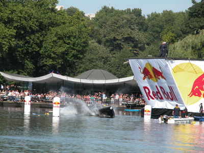 Redbull Flugtag 2003