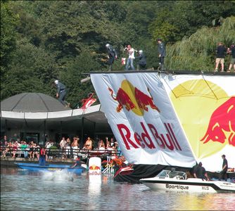 Redbull Flugtag 2003