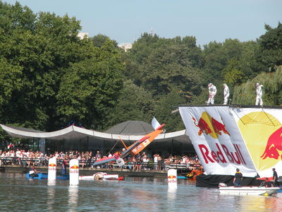 Redbull Flugtag 2003