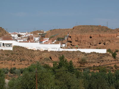 Cortes y Graena